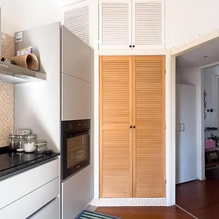 A Due Passi Dal Mare Apartment *